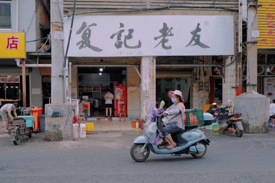 帮爷爷修复了一张30年前的老照片，看完后瞬间泪目 15